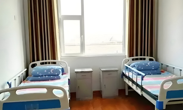 深圳在职mba可以落户_不会唱歌却开演唱会,58岁的郑伊健消费情怀? 保持连接度社会长者