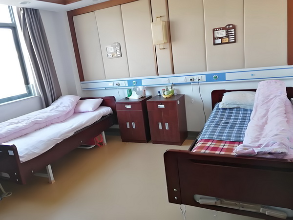 深圳留学人员入户流程_当下最大的话题,《731》还上不上 当下最实自以证己的猜测